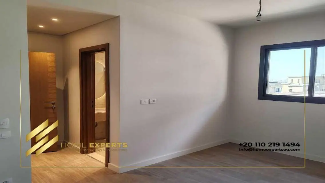 A Prime Location Apartment For rent in Villette