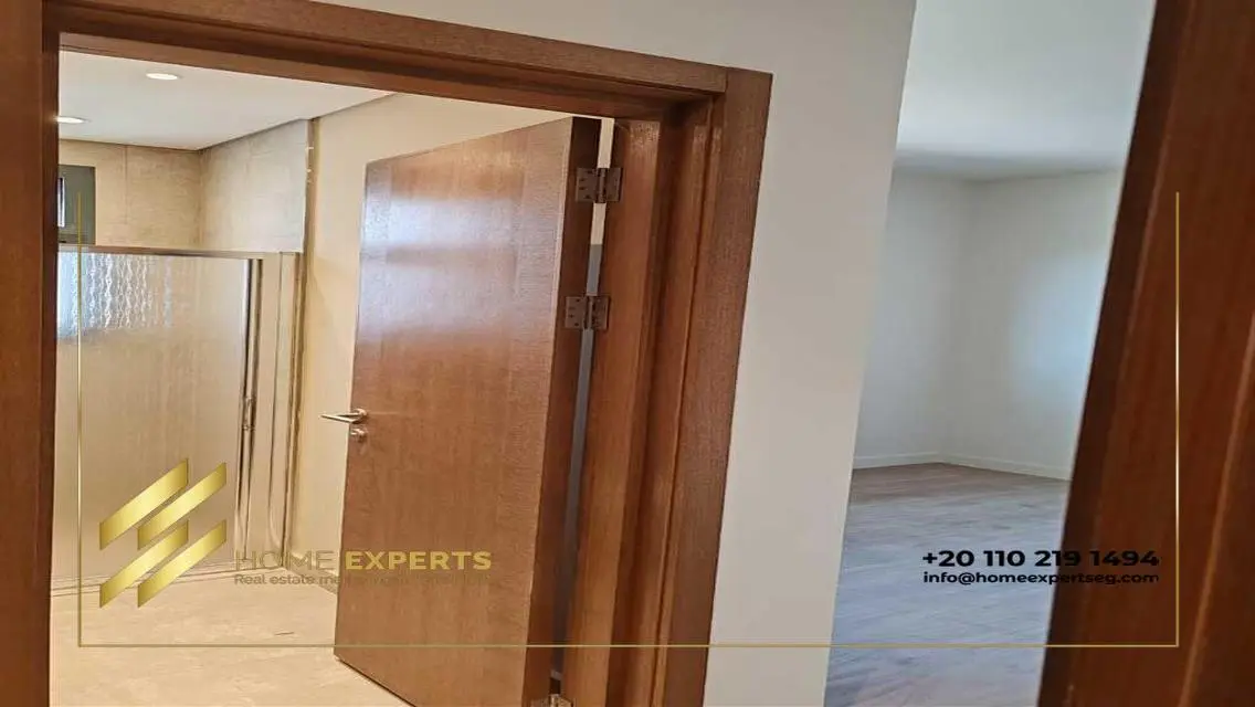 A Prime Location Apartment For rent in Villette