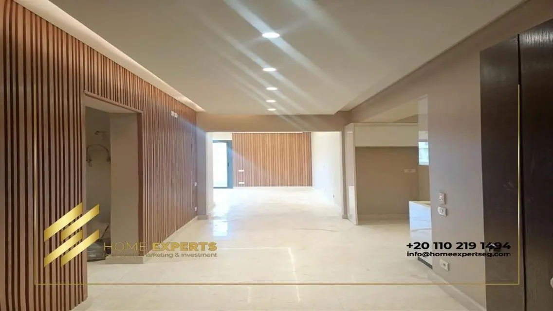 A Prime Location Apartment For rent in Villette