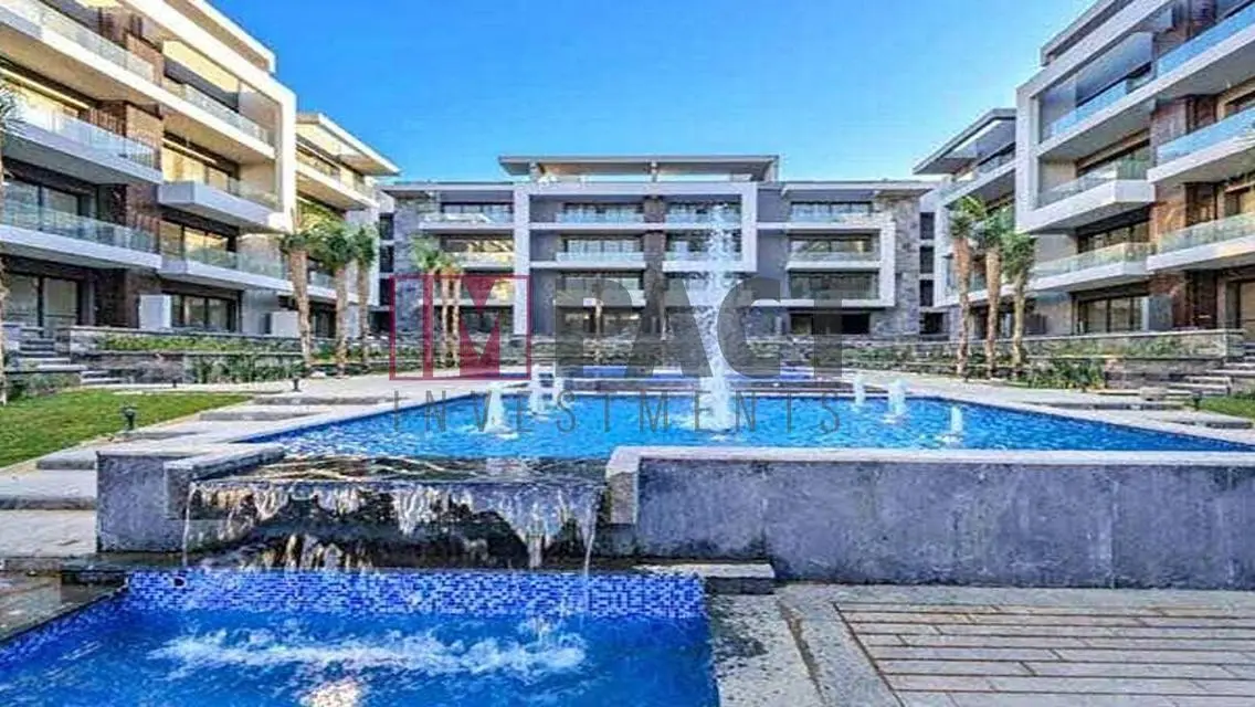 Dream Land in La Vista - El Patio Oro - Golden Square