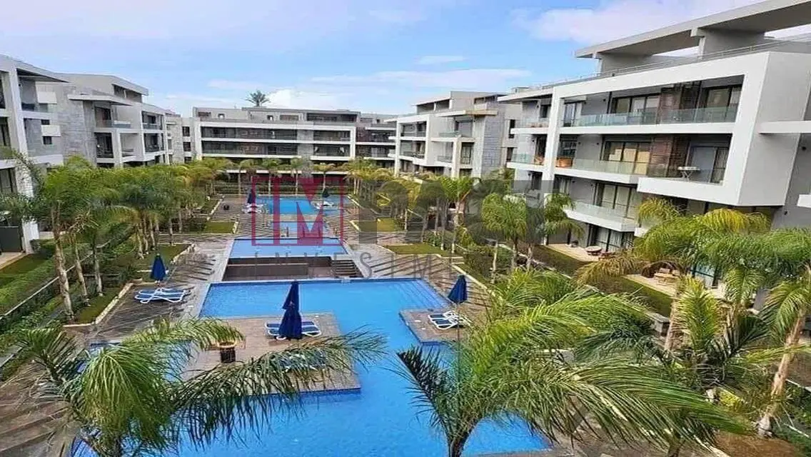 Dream Land in La Vista - El Patio Oro - Golden Square