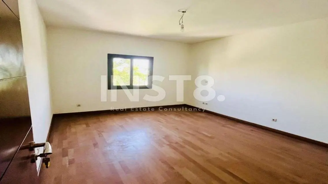 Luxury standalone villa for rent in Mivida