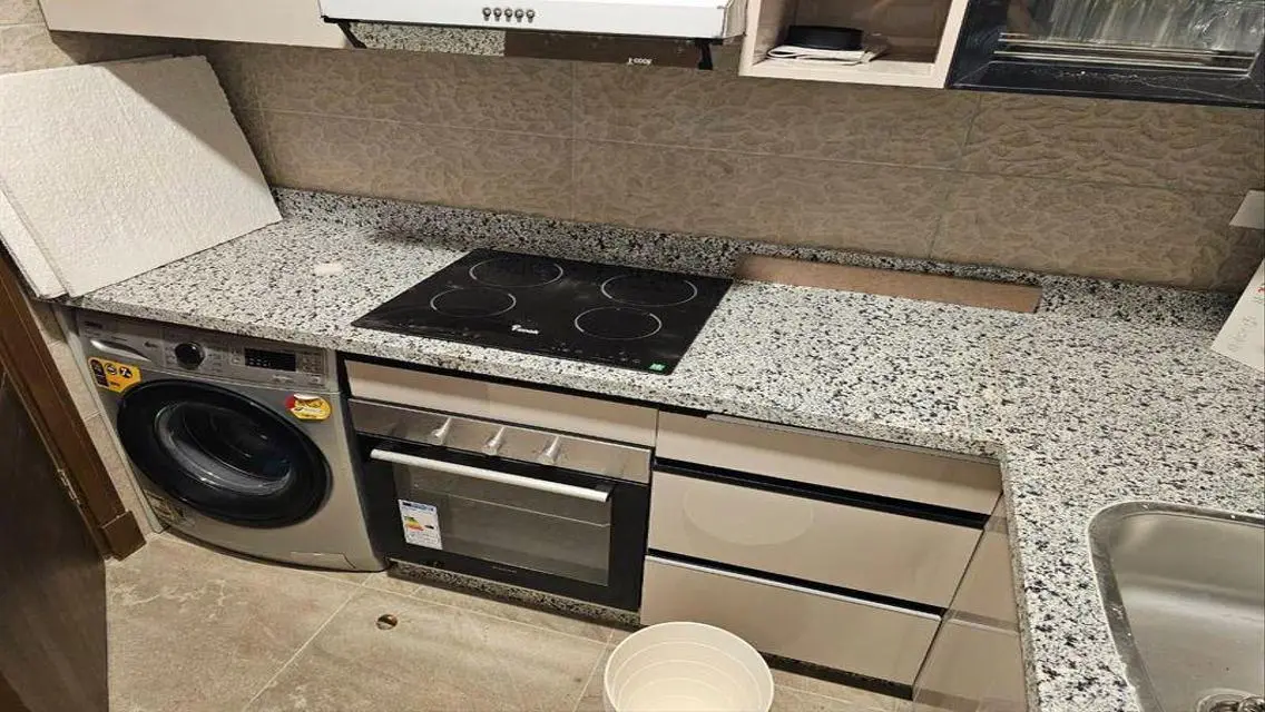 Apartment in Al Marasem, fully furnished, ultra mo