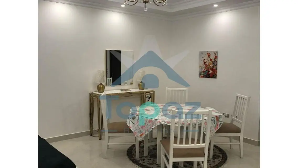 شقة بجاردن مفروشة للايجار ب ويستاون بفرلى هيلز