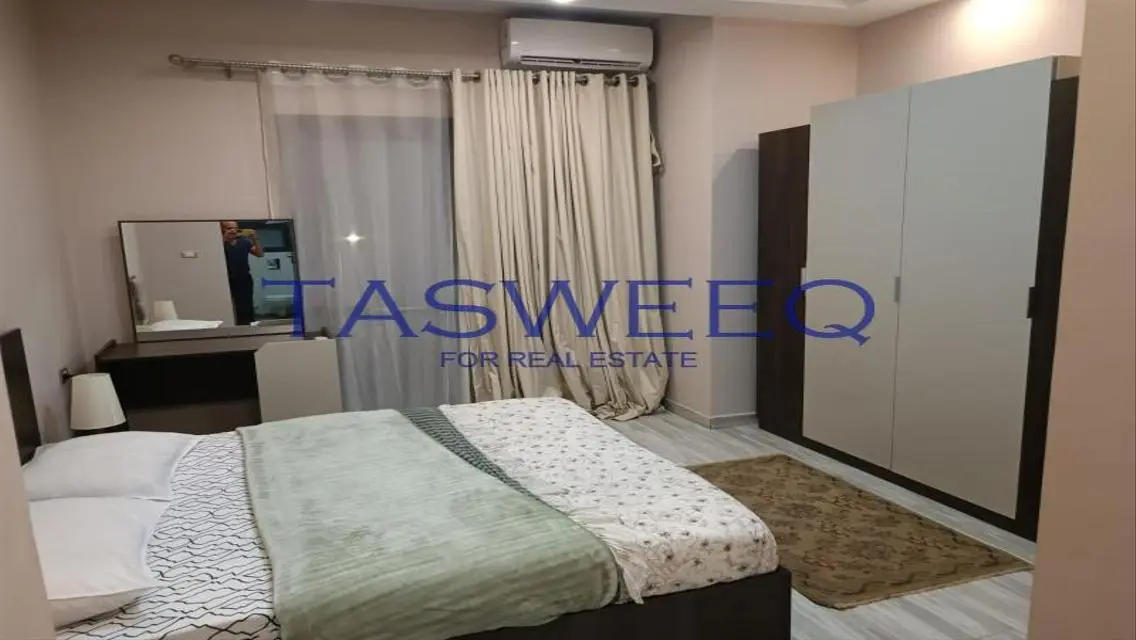 كورت يارد سوديك ويست شقة مفروشة للايجار 152متر