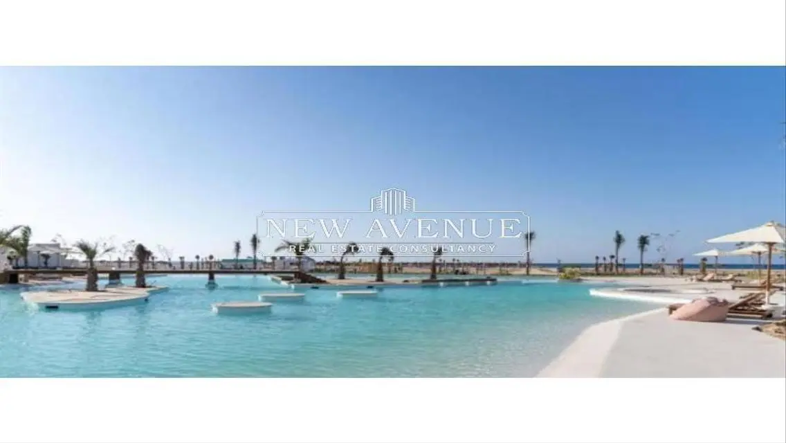 شاليه في D-Bay متشطب بالكامل يطل على البحر