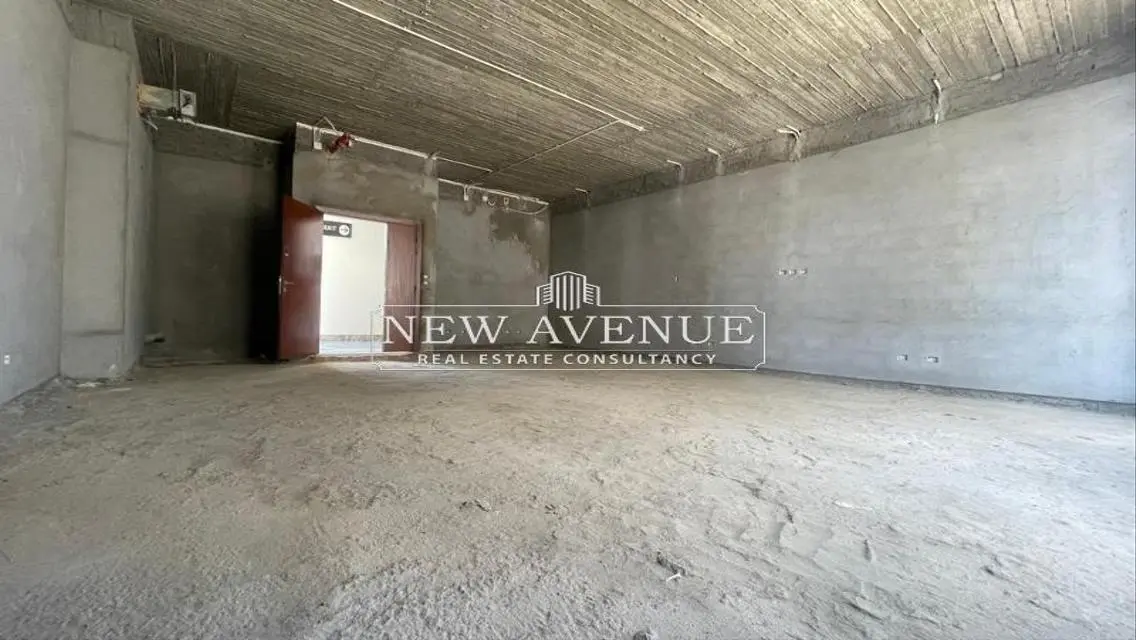 Office 59m | Rent | Prime Location in District 5