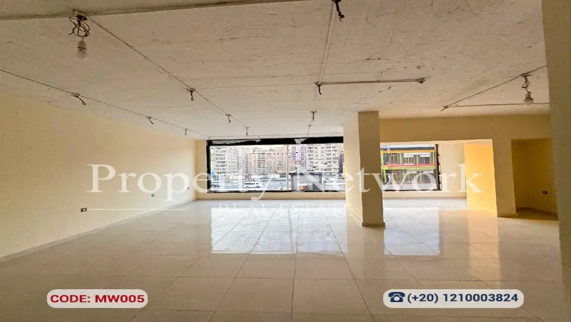Commercial Space 500 m2 for Rent – Shinzo Abe