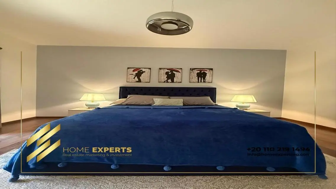 Luxurious furnished apartment with garden for rent