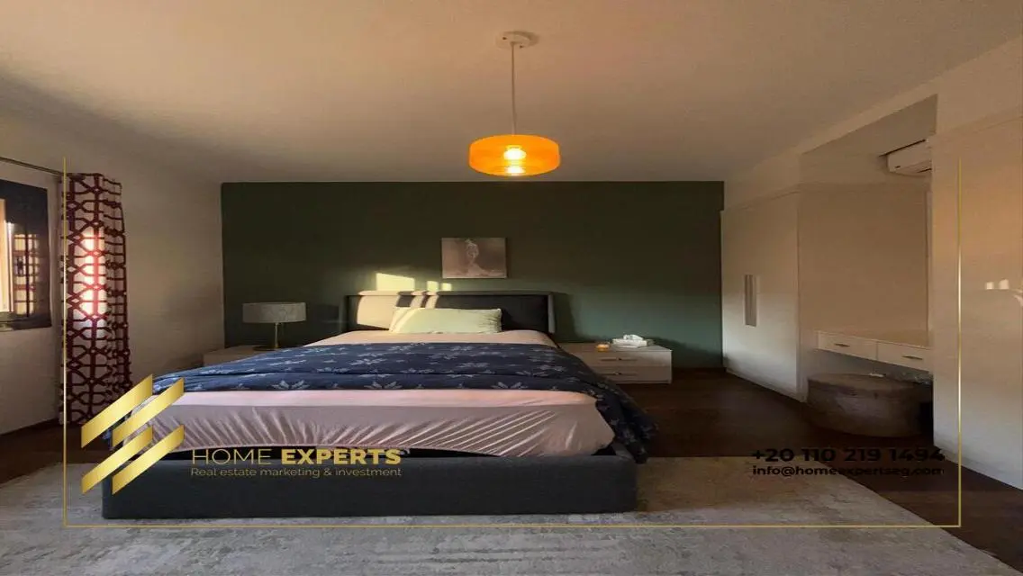 Luxurious furnished apartment with garden for rent
