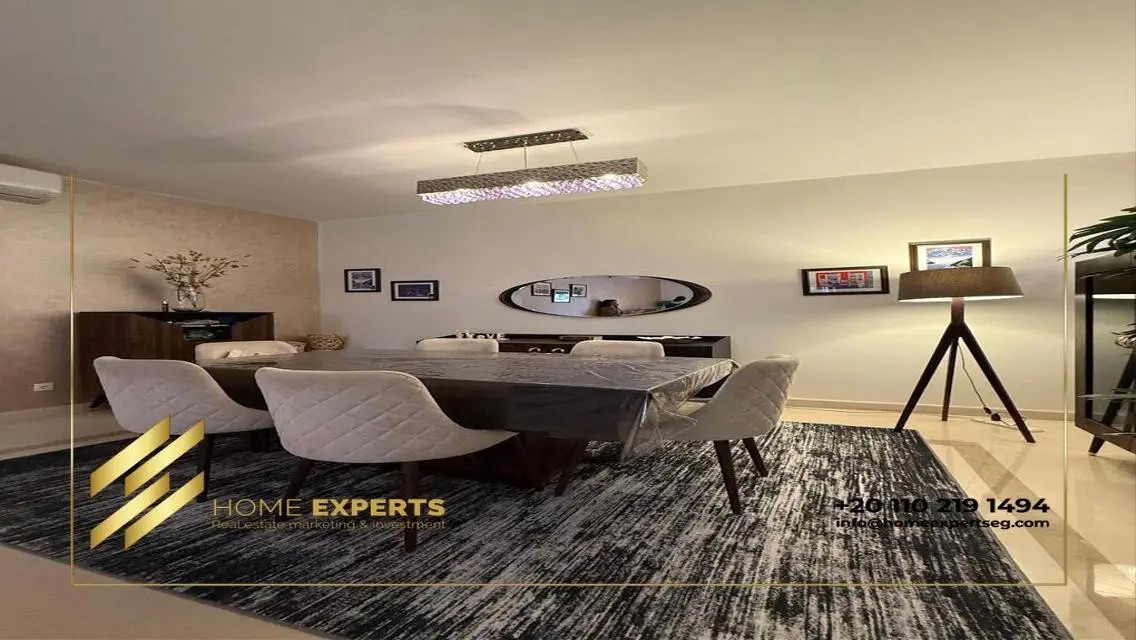 Luxurious furnished apartment with garden for rent