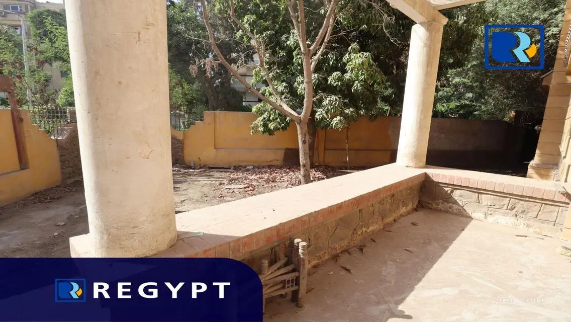 Villa For Sale In PRIM LOCATION IN  Maadi Sarayat