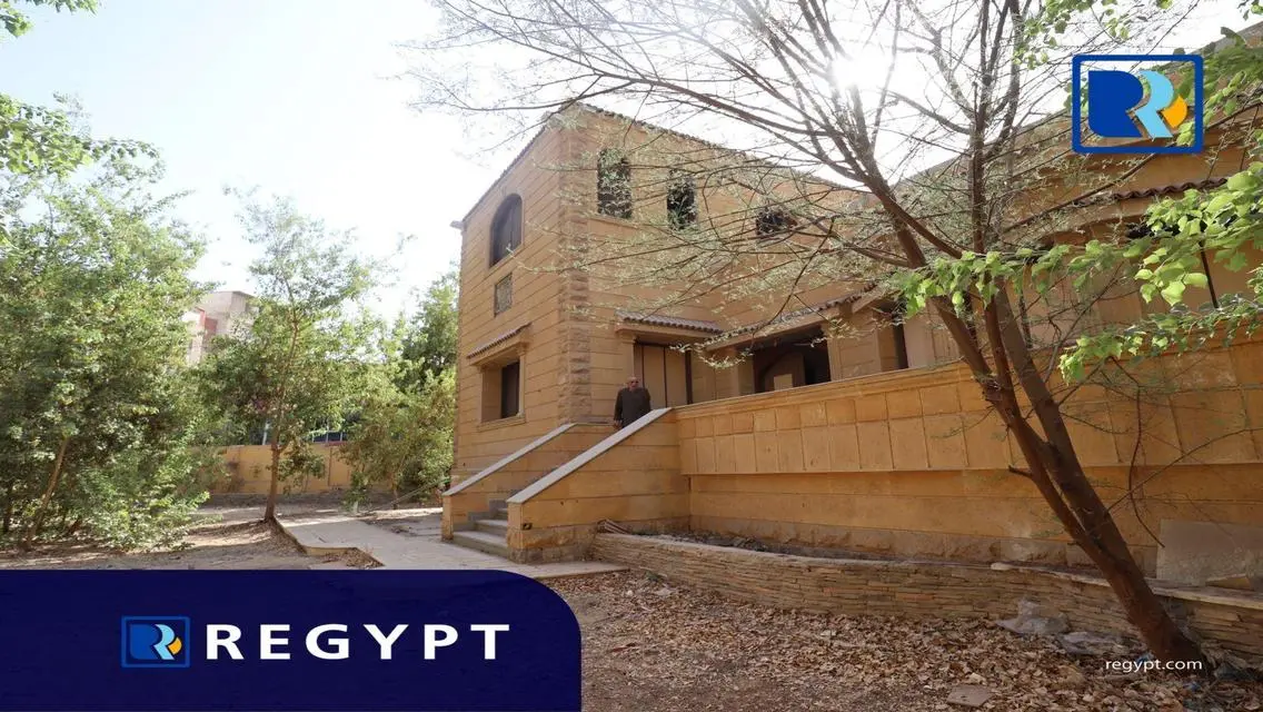 Villa For Sale In PRIM LOCATION IN  Maadi Sarayat