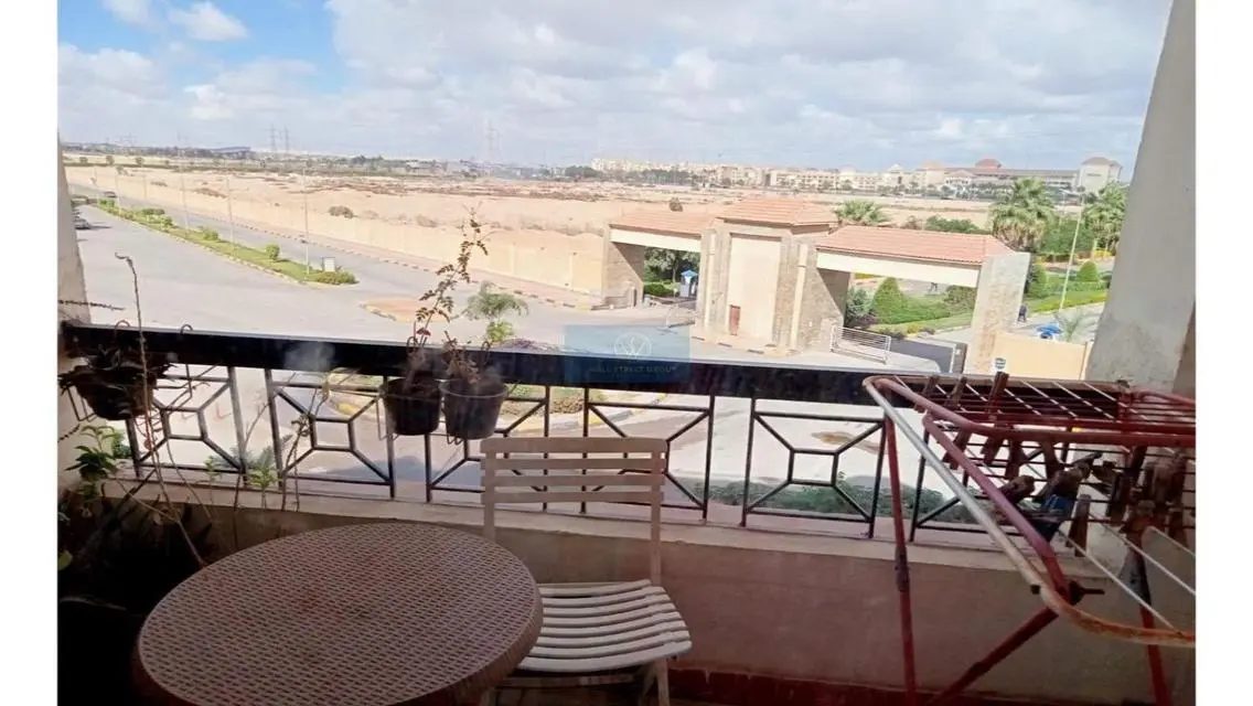Apartment for Sale with 400 Square Meters
