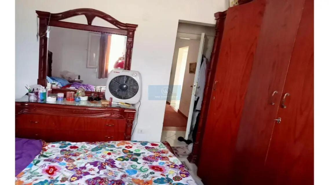 Apartment for Sale with 400 Square Meters