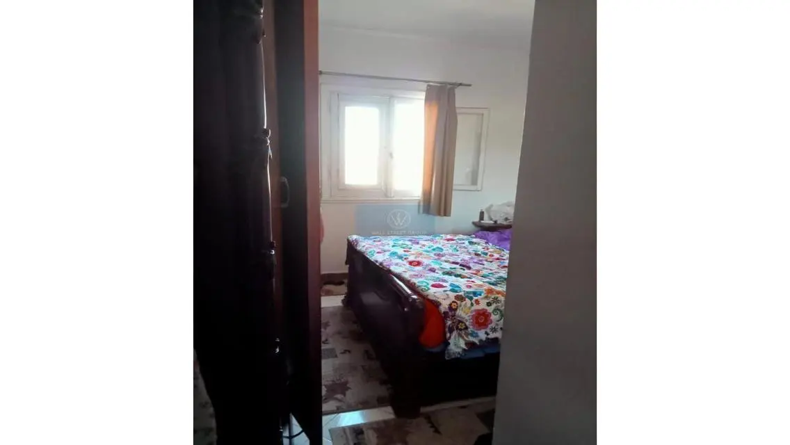 Apartment for Sale with 400 Square Meters