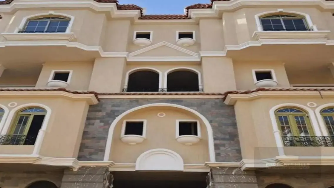 Immediate delivery Duplex 272m +garden154m +inst.