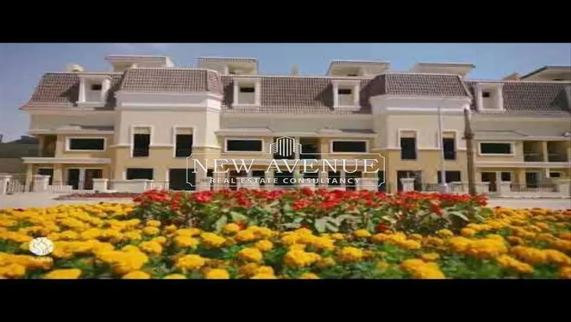 Z Villa Corner with garden in Sarai compound