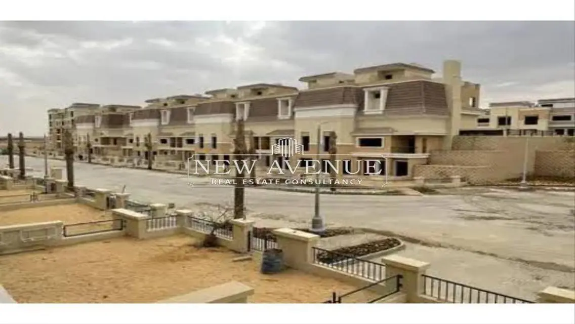 Z Villa Corner with garden in Sarai compound