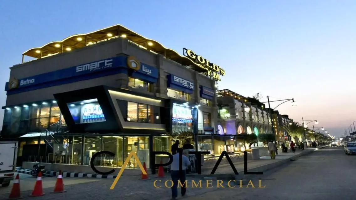 Retail 127m Ground for rent on south90