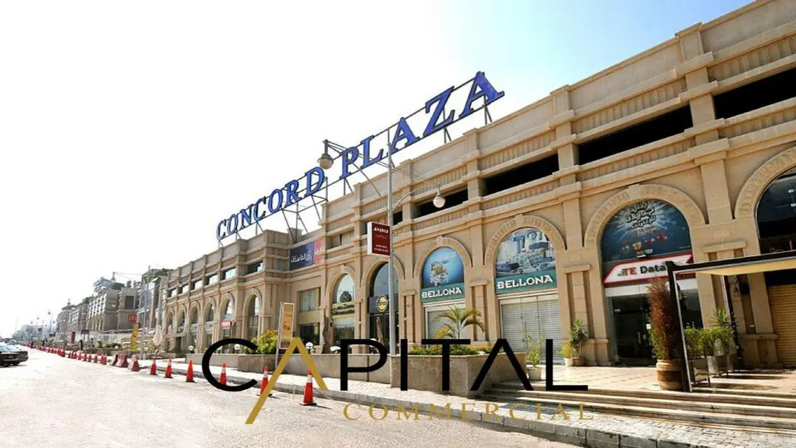Retail 127m Ground for rent on south90