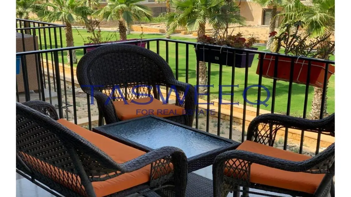 كورت يارد سوديك ويست شقة مفروشة للايجار 152متر