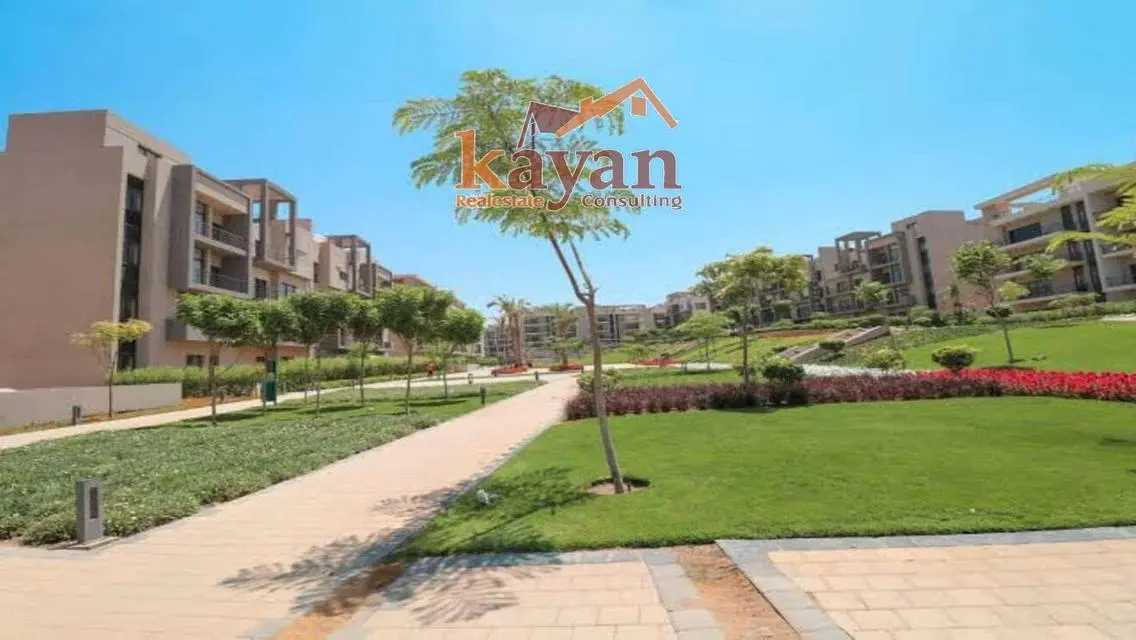 شقة للبيع ارضي بجاردن في كمبوند فيفث سكوير المراسم