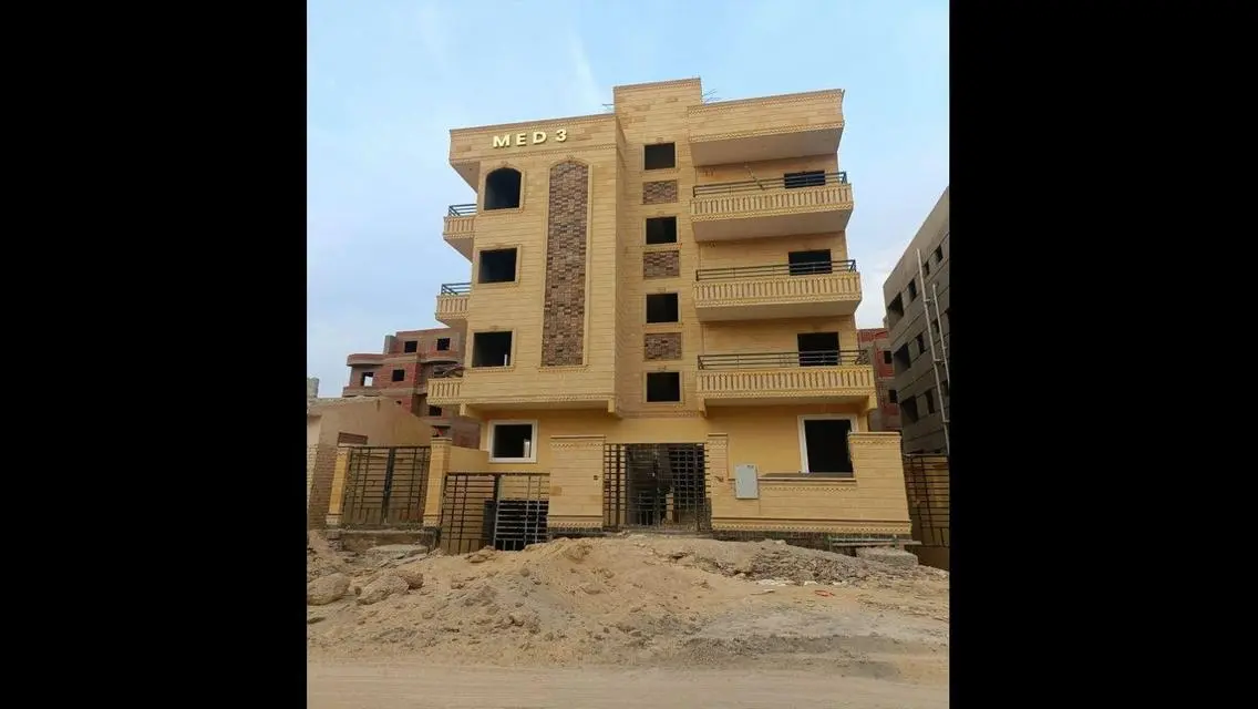 بمقدم750الف واقساط على3سنوات شقه بحدائق اكتوبر155م
