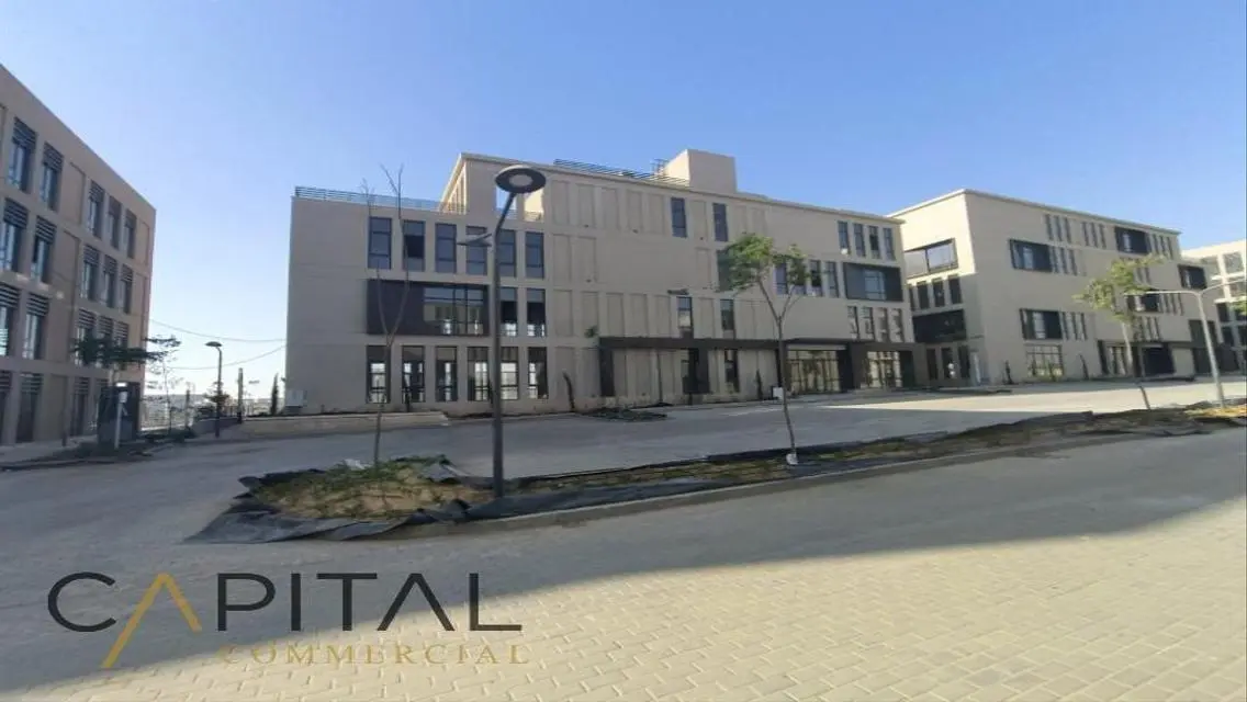 Office 1200 sqm for rent in District 5, New Cairo