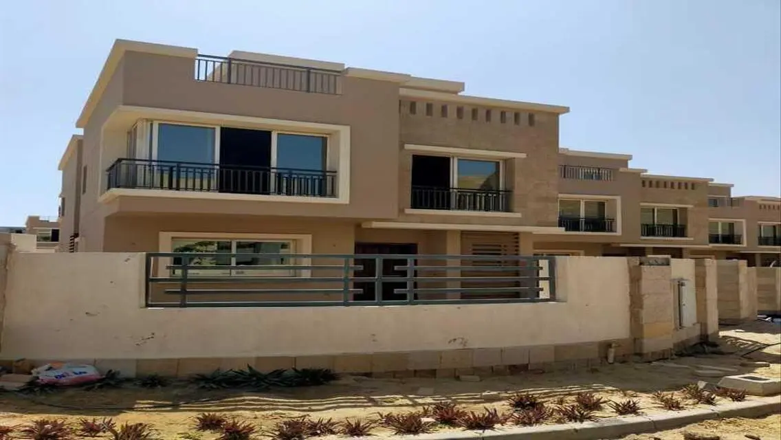 Quatro villa in Taj City Origami golf, over 8y