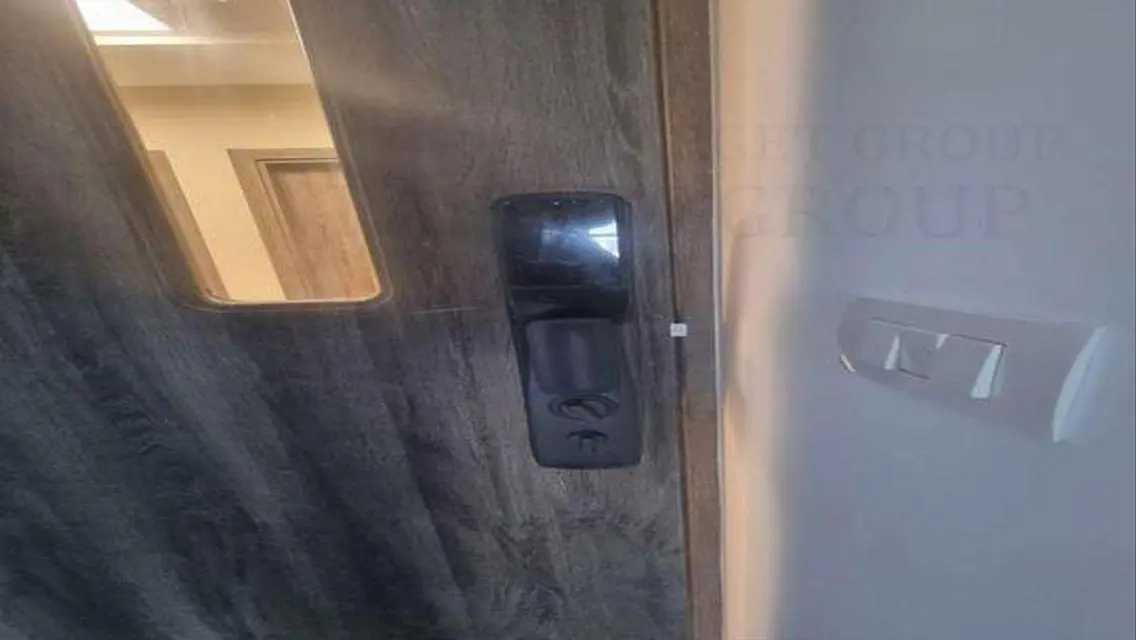 Aiad for rent half equipped