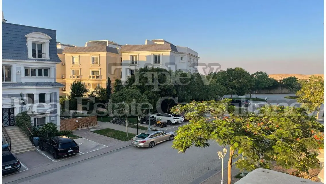ألترا سوبر لوكس بالمطبخ و التكييفات مجددة بالكامل