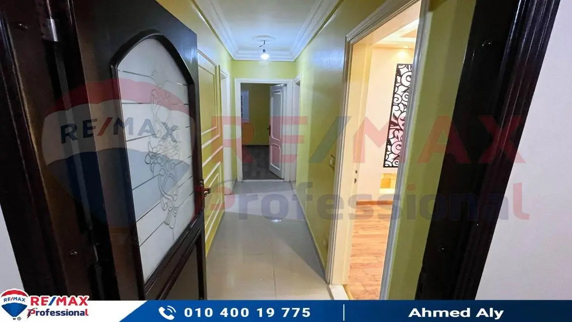 For rent apartment in Gleem Steps from Abu Qir St.