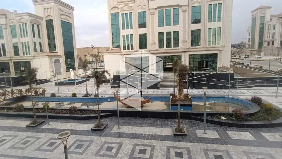عقار متميز للإيجار - 400 متر بـ 460,000 جنيه