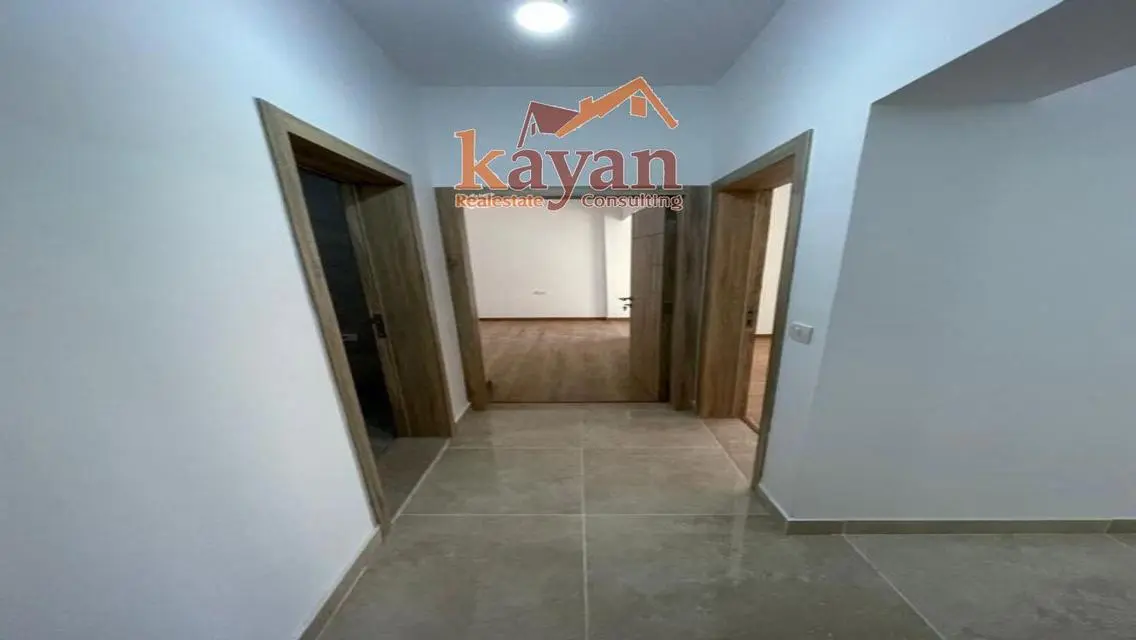 Apartment 3 Beds For Rent in Compound Al- Marasem