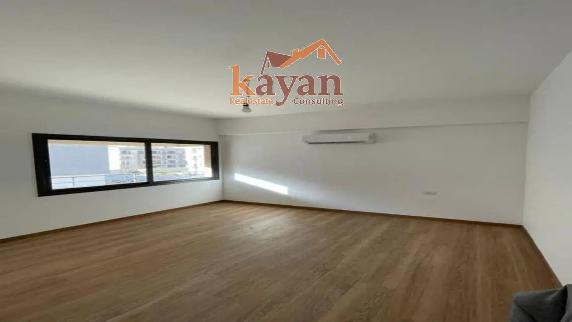 Apartment 3 Beds For Rent in Compound Al- Marasem