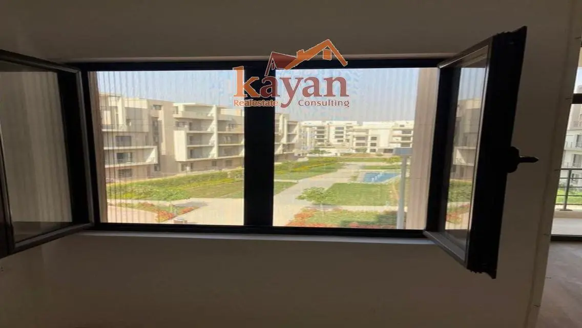Apartment 3 Beds For Rent in Compound Al- Marasem