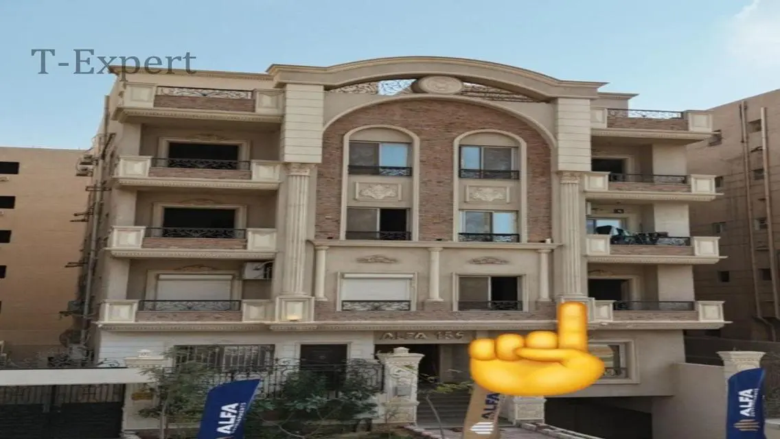 شقة مميزة استلام فوري فيو كمبوند القطامية جاردنز
