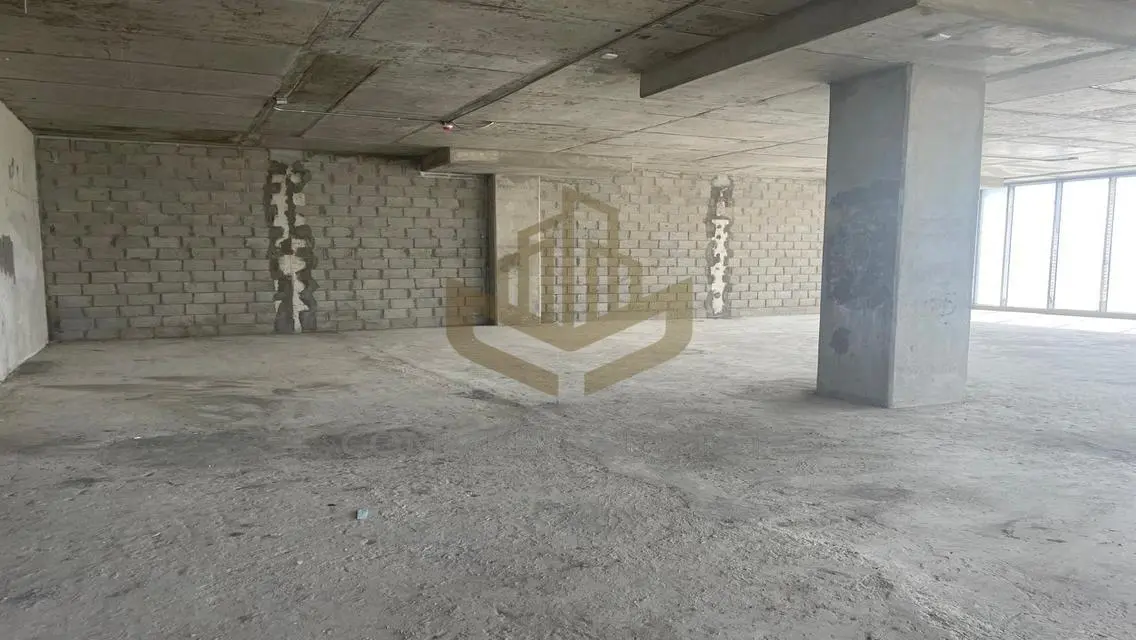 Commercial Space Available in Prime Location