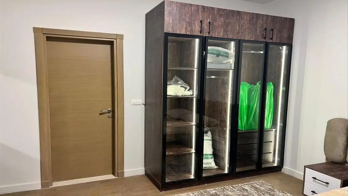 furnished Apartment 191m rent mivida boulevard
