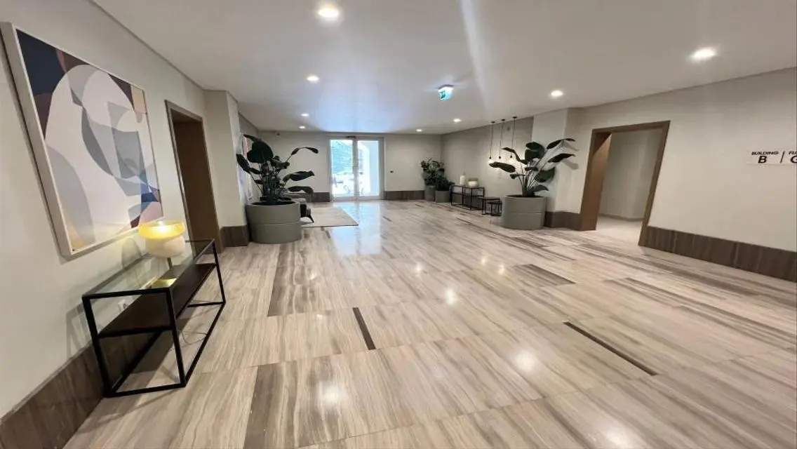 furnished Apartment 191m rent mivida boulevard