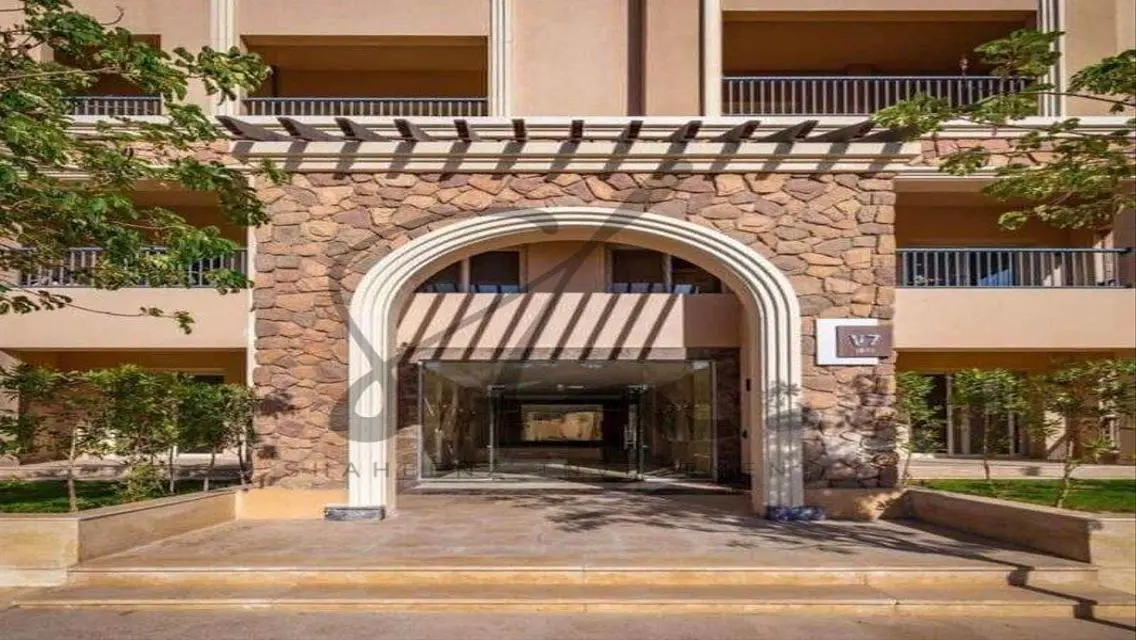 Luxurious Apartment for Sale in AUC with Spacious Design