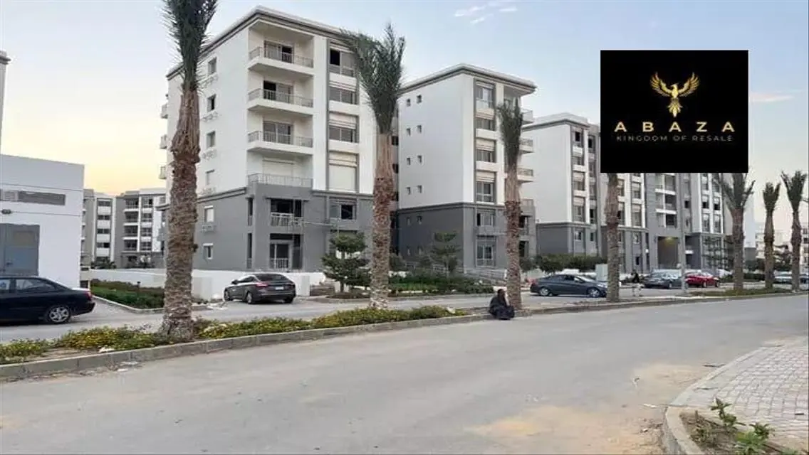 شقه لقطه للبيع في هايد بارك بالمطبخ و التكييفات