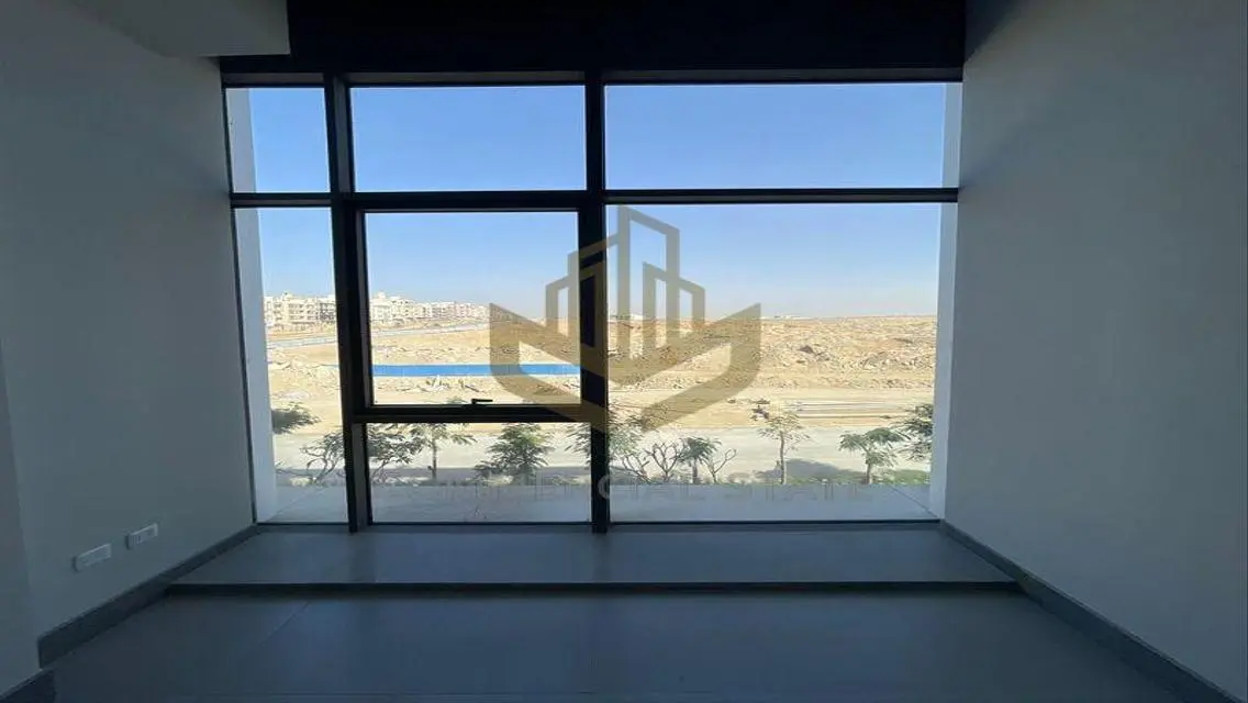 Finished Office at The Hub by Waterway-New Cairo
