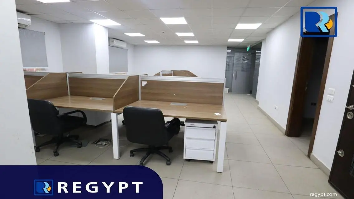 دوبلكس اداري مفروش   للإيجار في المعادي سرايات