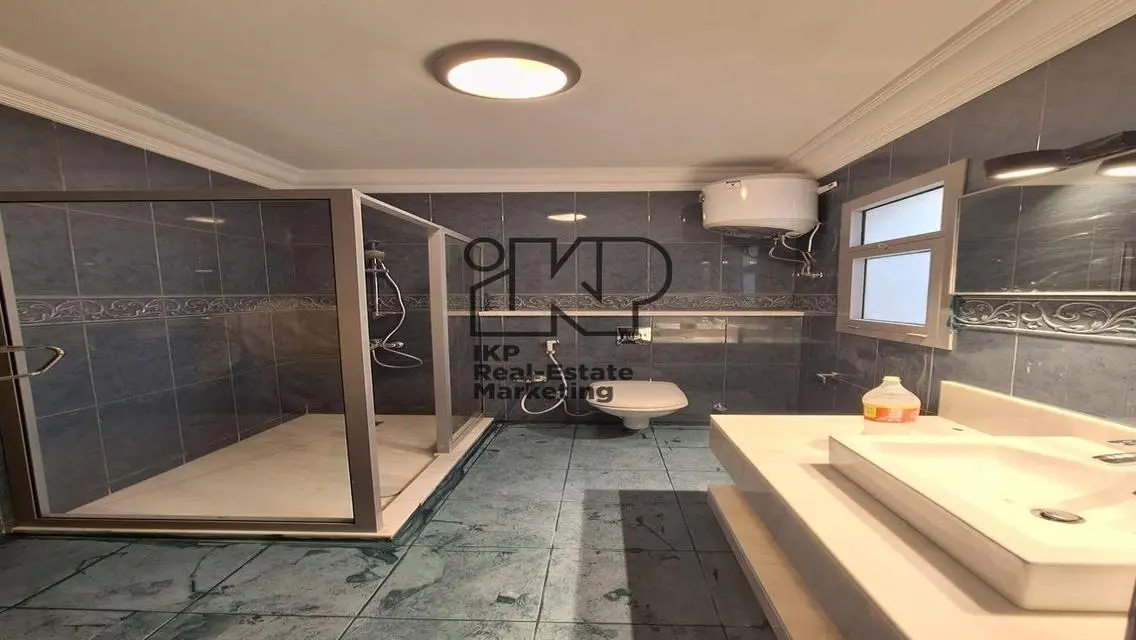 Finished standalone for rent ,in Palm Hills VGK