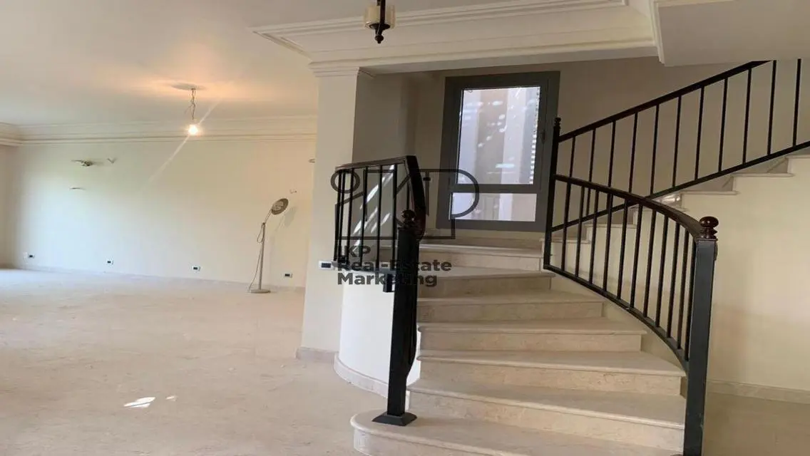 Finished standalone for rent ,in Palm Hills VGK