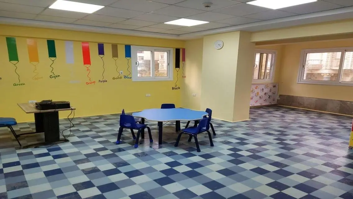 فيلا دوبلكس للبيع بمدخل خاص وحديقة بمصر الجديدة