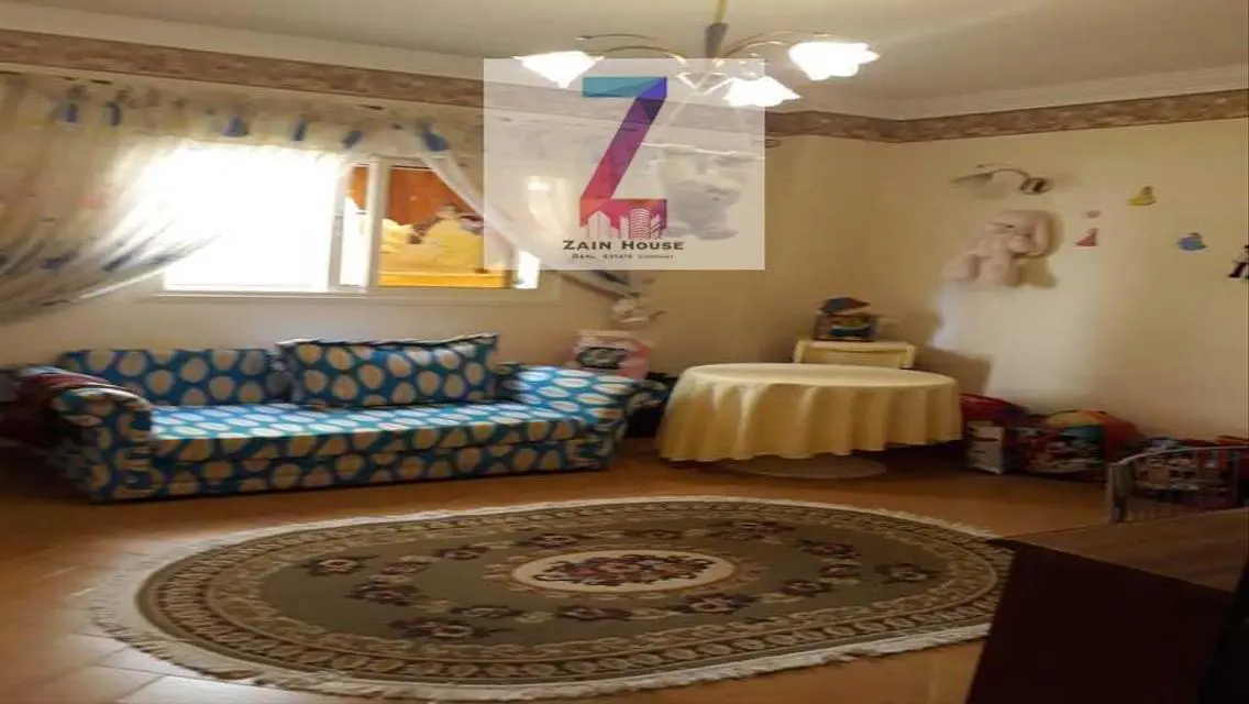 Duplex for sale in the Second District, Fifth Dist