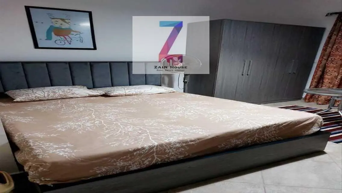 Ground duplex with garden, furnished
